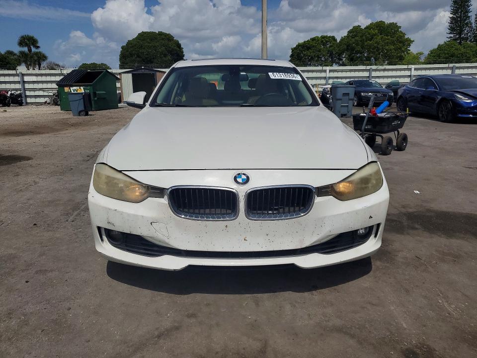 Продаж на аукціоні авто 2013 Bmw 328, vin: WBA3C1C50DF442701, номер лоту: 61318936