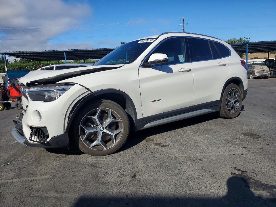 Продажа на аукционе авто 2017 Bmw X1, vin: WBXHT3C3XH5F68231, номер лота: 61979796