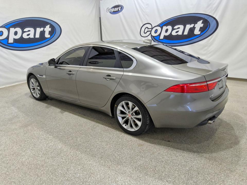 Продажа на аукционе авто 2017 Jaguar Xf, vin: SAJBD4BNXHCY36116, номер лота: 60705006