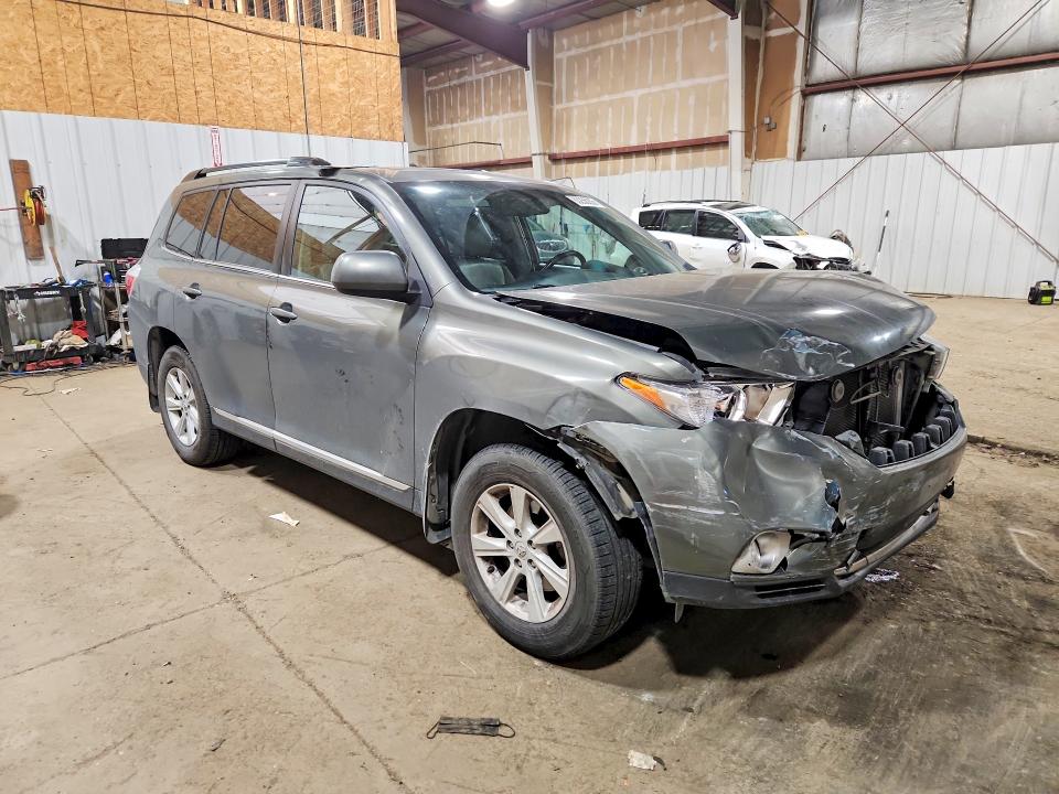 2012 Toyota Highlander მანქანა იყიდება აუქციონზე, vin: 5TDBK3EH7CS159358, აუქციონის ნომერი: 63256206