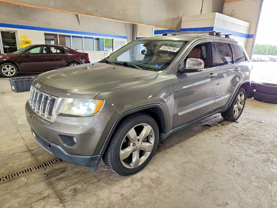 62254796 :رقم المزاد ، 1J4RR6GT6BC589020 vin ، 2011 Jeep Grand Cherokee مزاد بيع