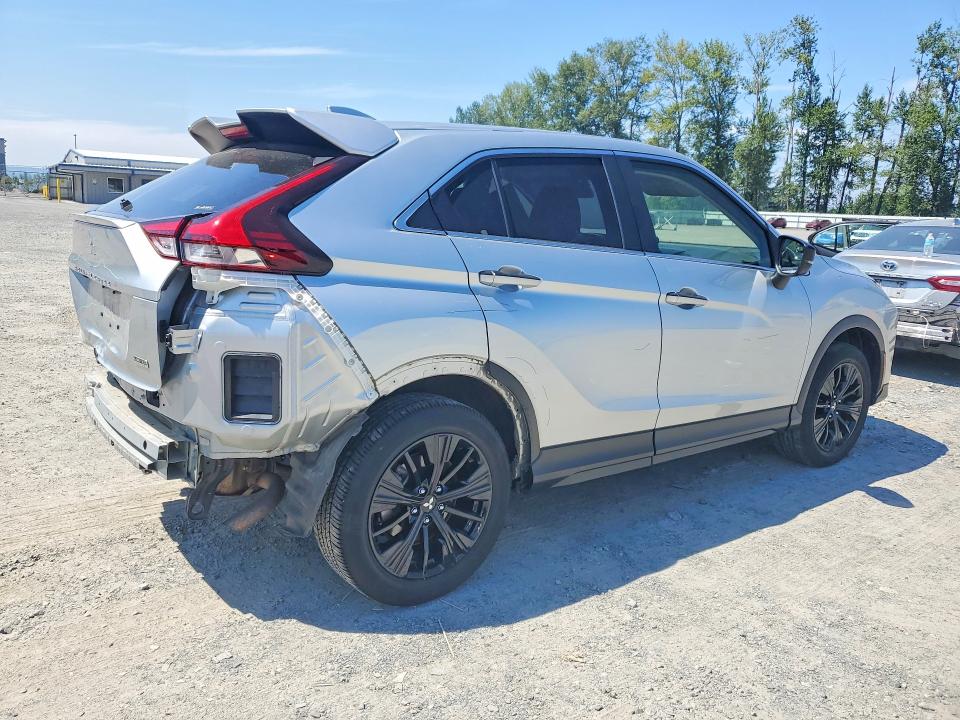 62005626 :رقم المزاد ، JA4ATVAA0NZ059417 vin ، 2022 Mitsubishi Eclipse Cross مزاد بيع