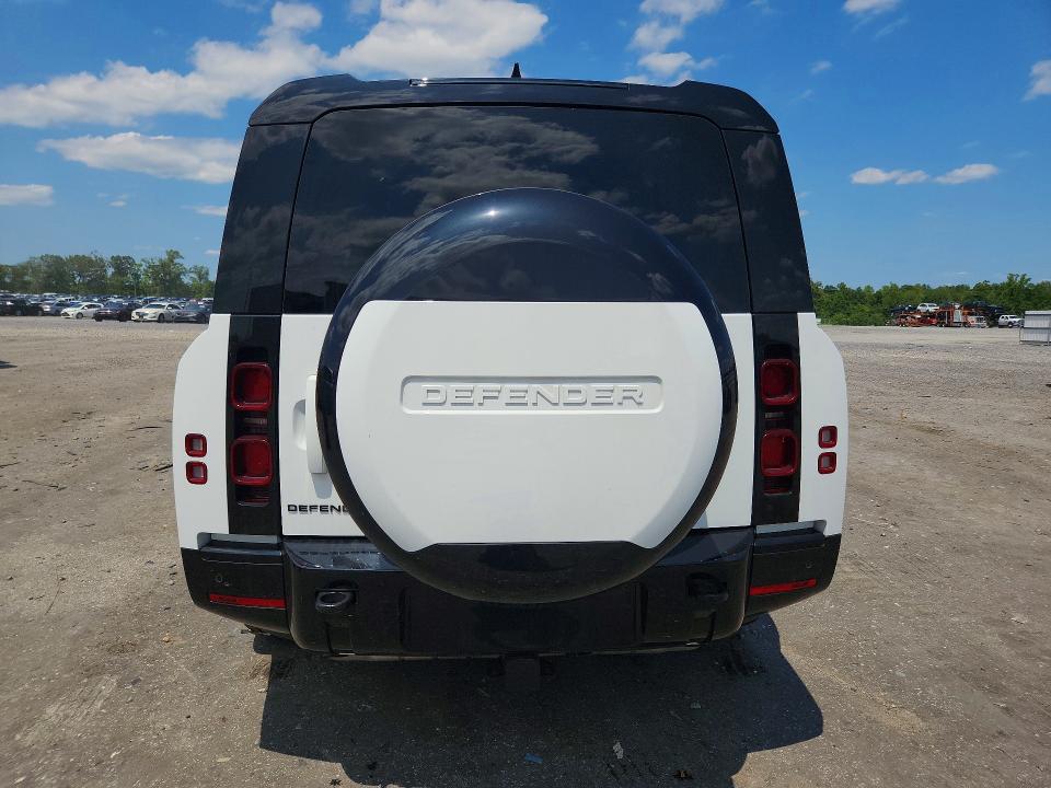 2025 Land Rover Defender მანქანა იყიდება აუქციონზე, vin: SALE2FEU5S2418438, აუქციონის ნომერი: 61289506
