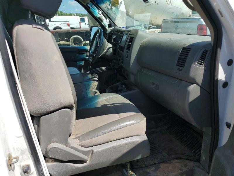 57013446 :رقم المزاد ، 1N6BF0KY4LN811475 vin ، 2020 Nissan Nv مزاد بيع