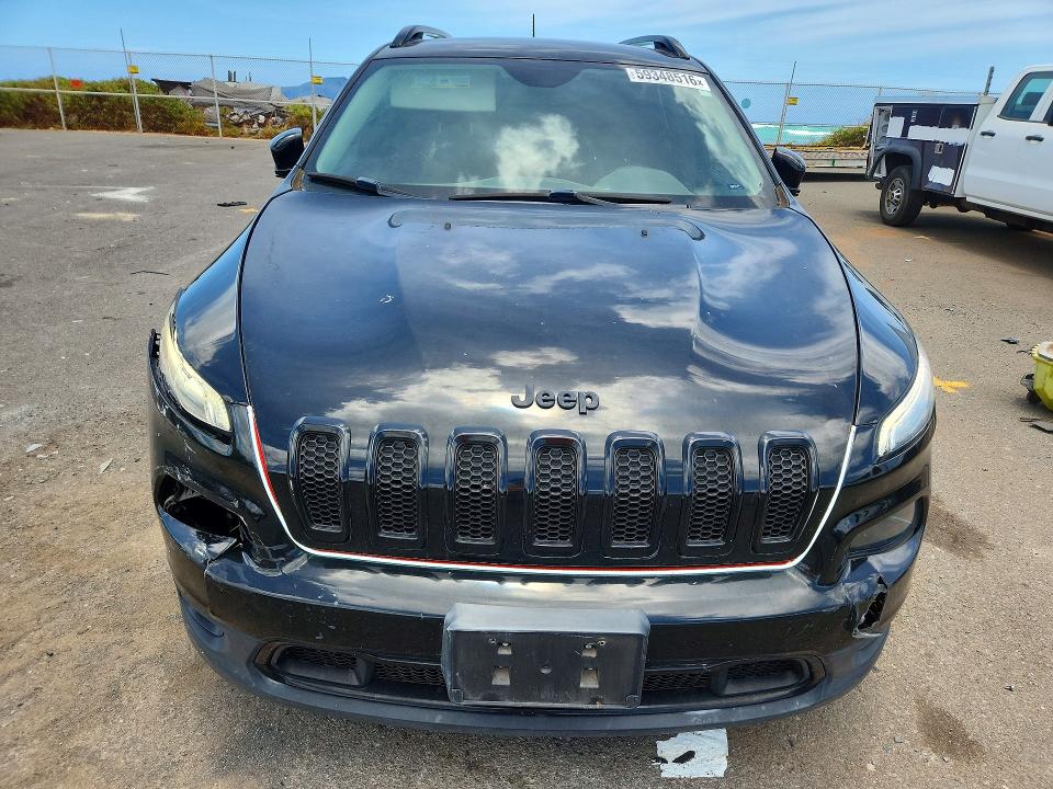 Продажа на аукционе авто 2018 Jeep Cherokee, vin: 1C4PJLCB3JD556968, номер лота: 59348516