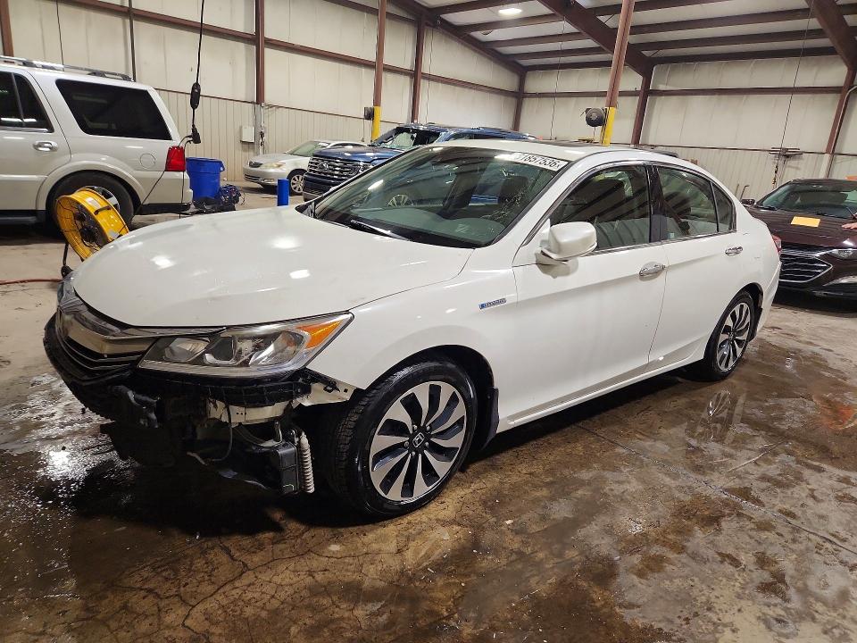 Продаж на аукціоні авто 2017 Honda Accord, vin: JHMCR6F54HC012993, номер лоту: 61857536