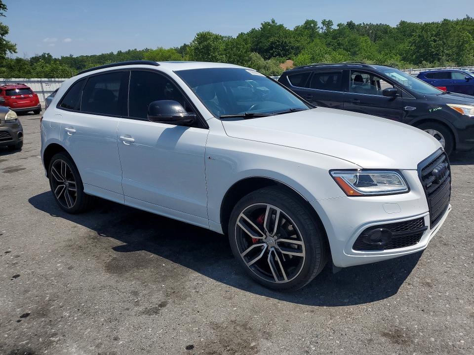 60590656 :رقم المزاد ، WA1D7AFPXHA033207 vin ، 2017 Audi Q5 مزاد بيع