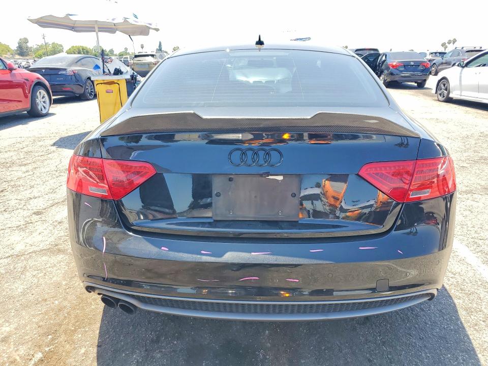61377606 :رقم المزاد ، WAUM2AFR0GA017616 vin ، 2016 Audi A5 مزاد بيع