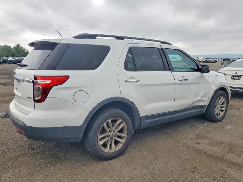 2015 Ford Explorer მანქანა იყიდება აუქციონზე, vin: 1FM5K8B89FGB75554, აუქციონის ნომერი: 61744816