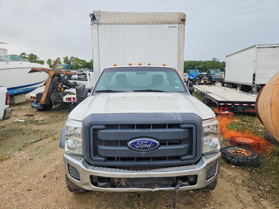 60196426 :رقم المزاد ، 1FDUF5GT3EEA37630 vin ، 2014 Ford F550 مزاد بيع