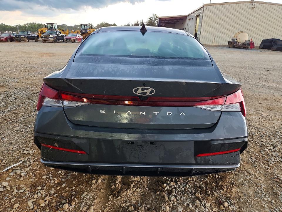 60683516 :رقم المزاد ، KMHLM4DGXRU703980 vin ، 2024 Hyundai Elantra مزاد بيع