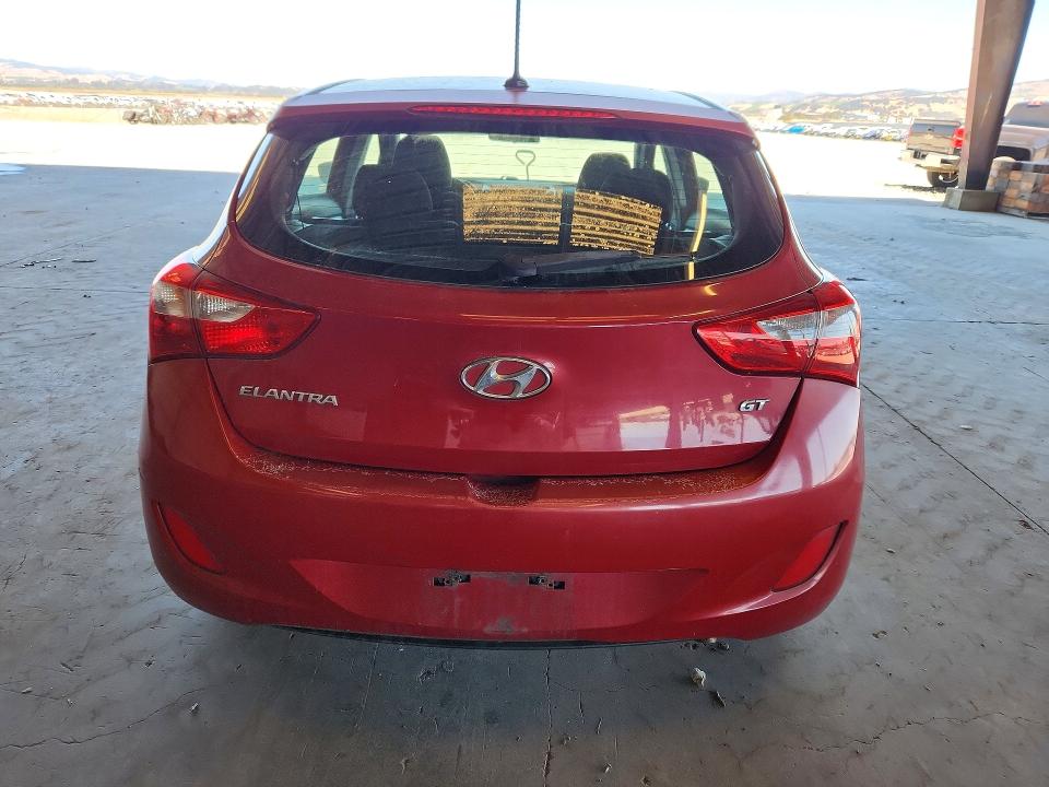 2014 Hyundai Elantra Gt მანქანა იყიდება აუქციონზე, vin: KMHD35LH6EU186047, აუქციონის ნომერი: 58476606