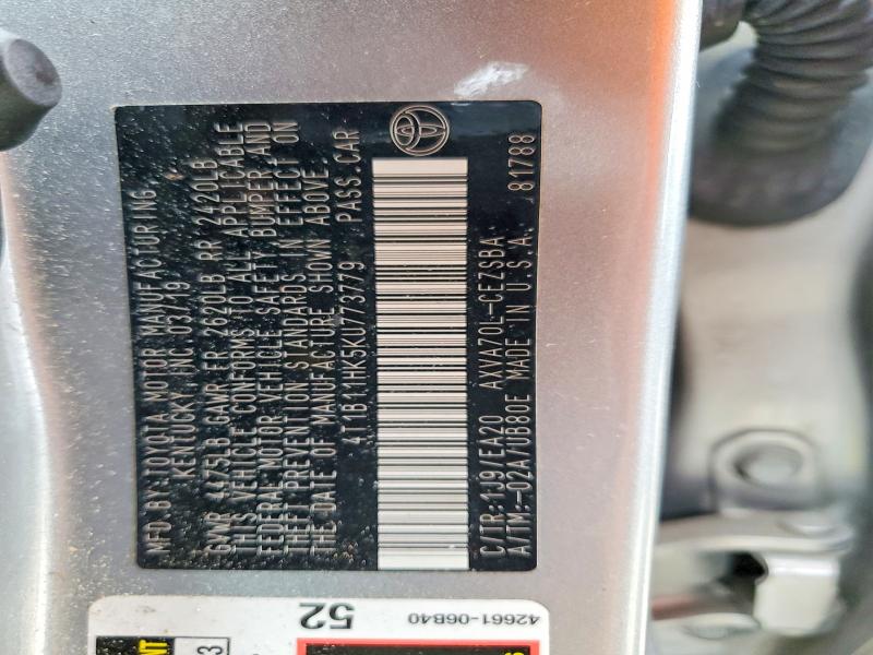 62357496 :رقم المزاد ، 4T1B11HK5KU773779 vin ، 2019 Toyota Camry مزاد بيع