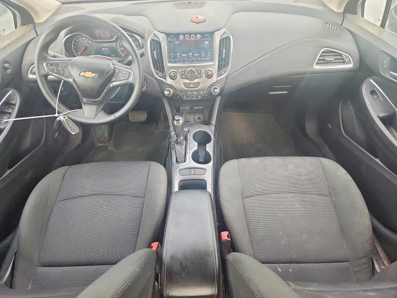 61019966 :رقم المزاد ، 1G1BE5SM6J7125609 vin ، 2018 Chevrolet Cruze مزاد بيع