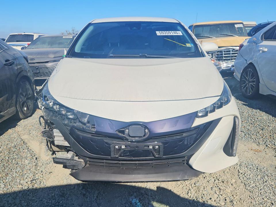 Продажа на аукционе авто 2018 Toyota Prius Prime, vin: JTDKARFP0J3071682, номер лота: 59359146