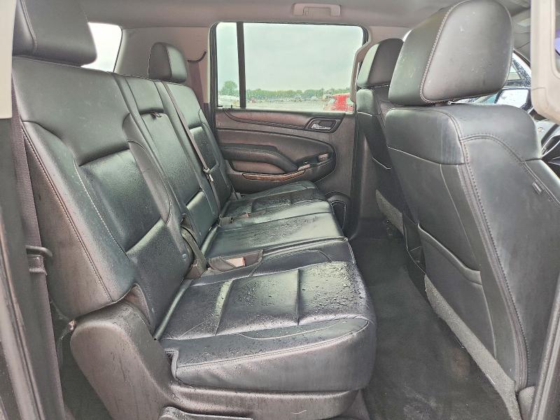 2017 Chevrolet Suburban მანქანა იყიდება აუქციონზე, vin: 1GNSKHKC7HR180830, აუქციონის ნომერი: 60260396