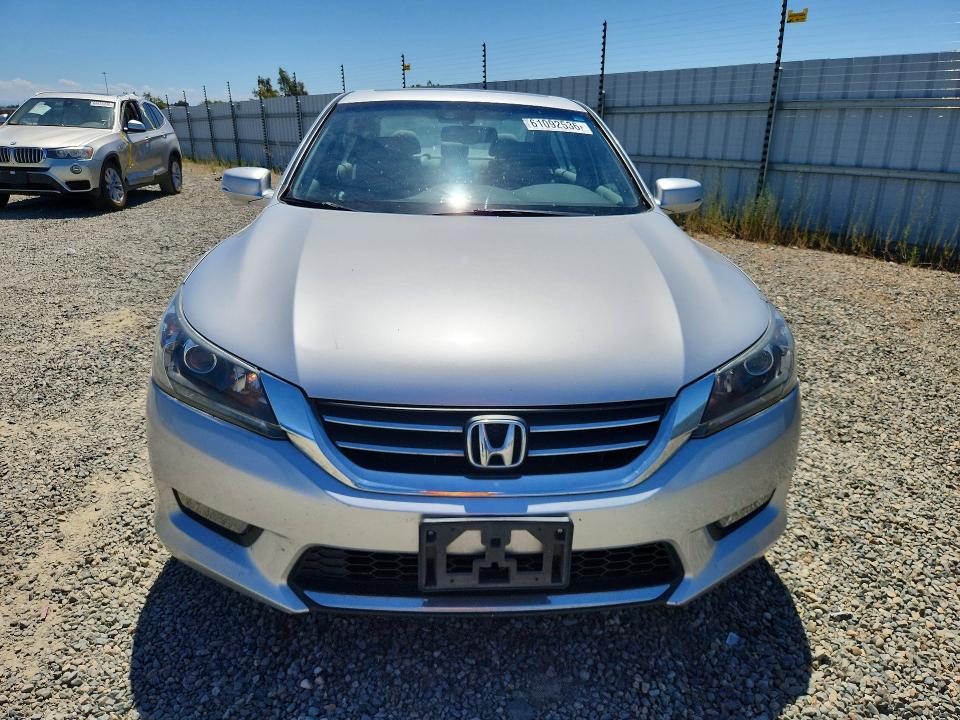 Продажа на аукционе авто 2014 Honda Accord, vin: 1HGCR2F84EA211944, номер лота: 61092536