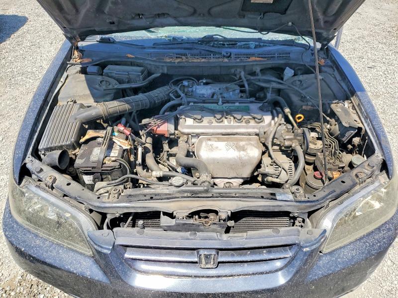 2000 Honda Accord მანქანა იყიდება აუქციონზე, vin: 1HGCG3176YA008942, აუქციონის ნომერი: 61392046