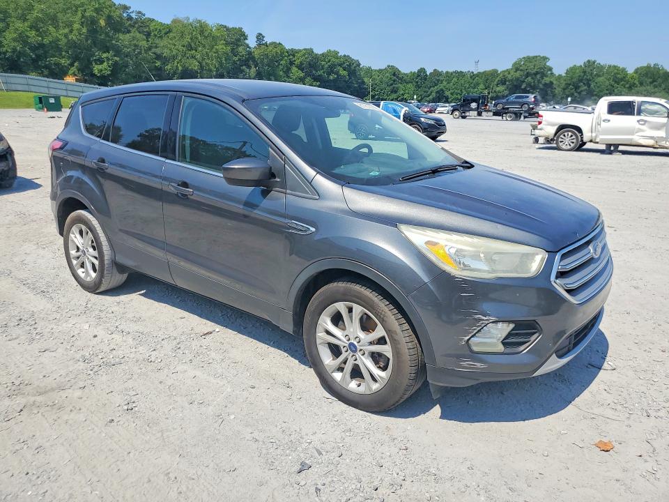 Продажа на аукционе авто 2017 Ford Escape, vin: 1FMCU9GD5HUC42524, номер лота: 61781666