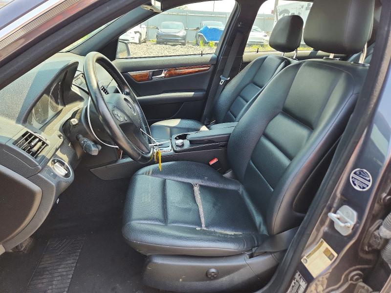 61771446 :رقم المزاد ، WDDGF8BB2BR183268 vin ، 2011 Mercedes-benz C مزاد بيع