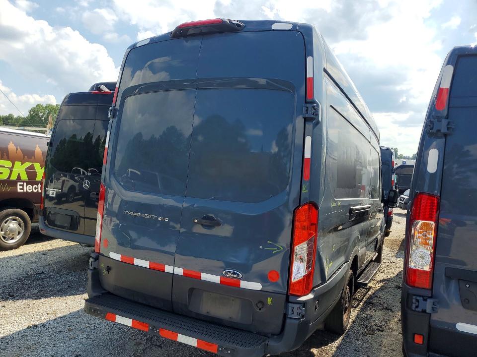 Продажа на аукционе авто 2020 Ford Transit, vin: 1FTBR3X85LKB27766, номер лота: 57274136