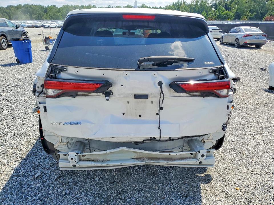 63107566 :رقم المزاد ، JA4J4UA87RZ040793 vin ، 2024 Mitsubishi Outlander مزاد بيع
