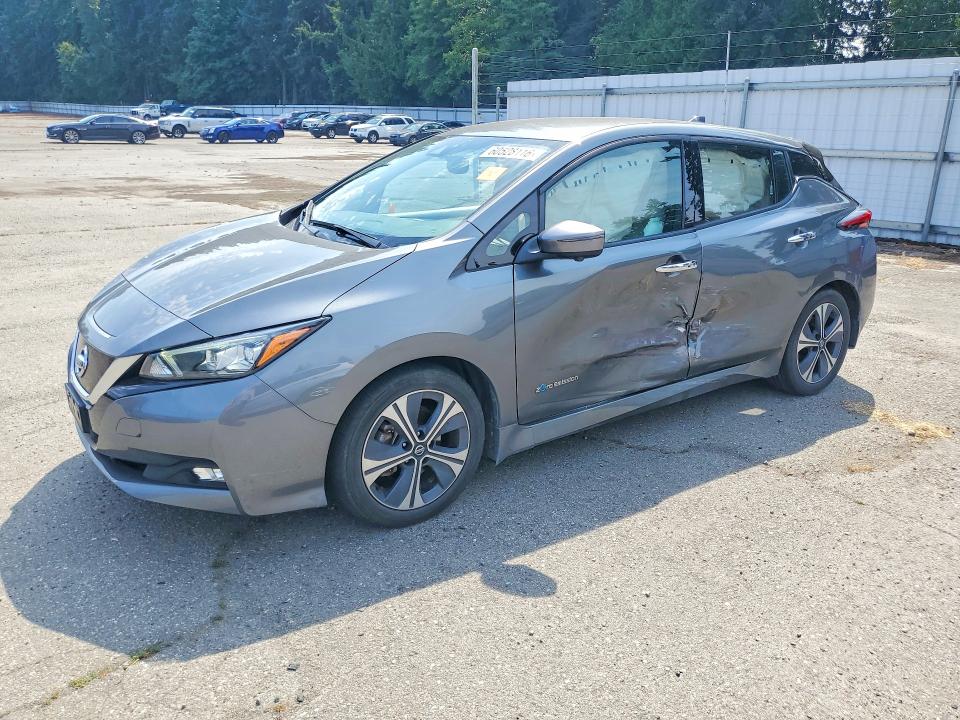 60528116 :رقم المزاد ، 1N4AZ1CP6JC302746 vin ، 2018 Nissan Leaf مزاد بيع