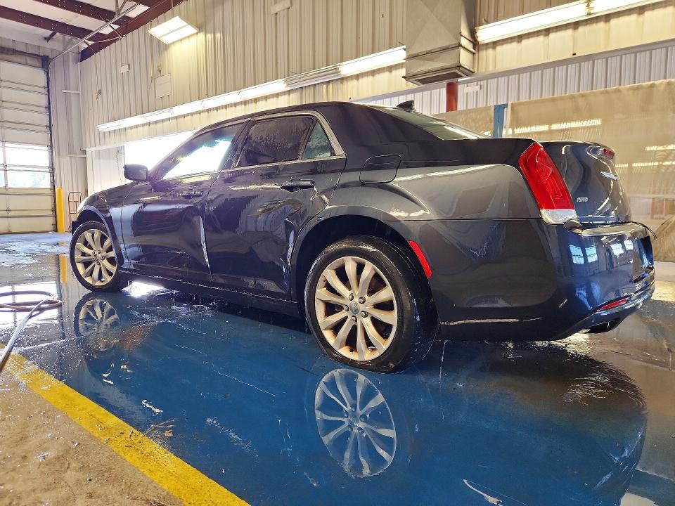 2016 Chrysler 300 მანქანა იყიდება აუქციონზე, vin: 2C3CCARG0GH270544, აუქციონის ნომერი: 53654136