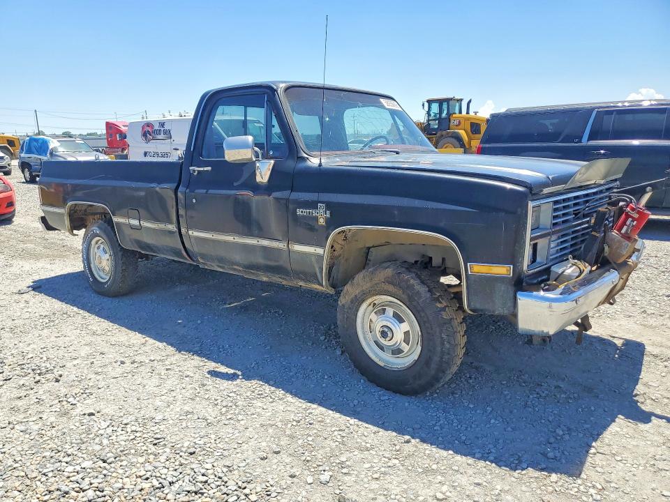 1983 Chevrolet K20 მანქანა იყიდება აუქციონზე, vin: 1GCGK24M8DJ120548, აუქციონის ნომერი: 58936896