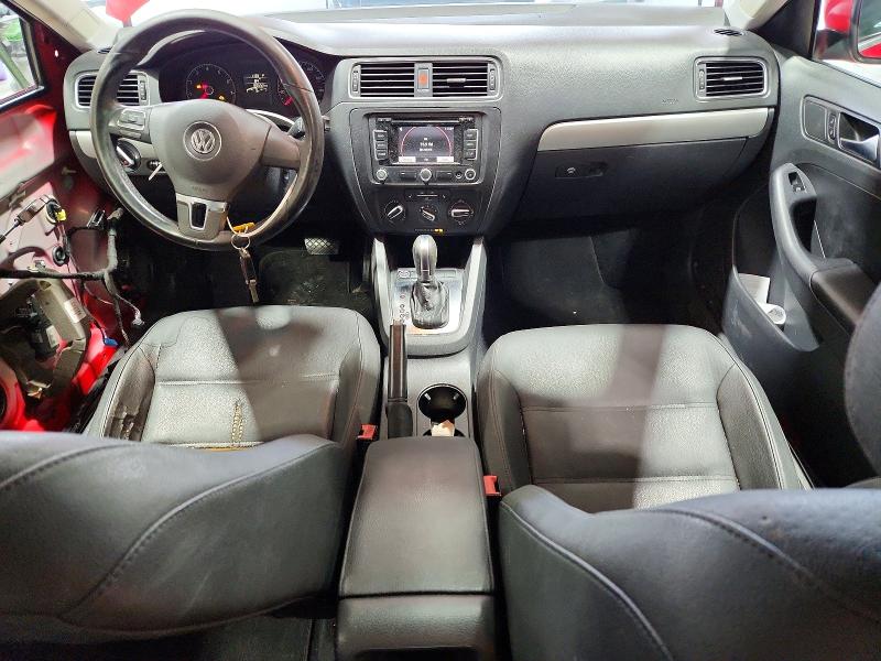 2011 Volkswagen Jetta მანქანა იყიდება აუქციონზე, vin: 3VWLZ7AJ5BM375396, აუქციონის ნომერი: 61400476