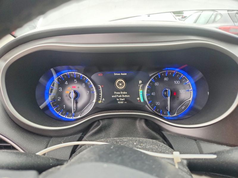 62332896 :رقم المزاد ، 2C4RC1BG2NR117297 vin ، 2022 Chrysler Pacifica مزاد بيع