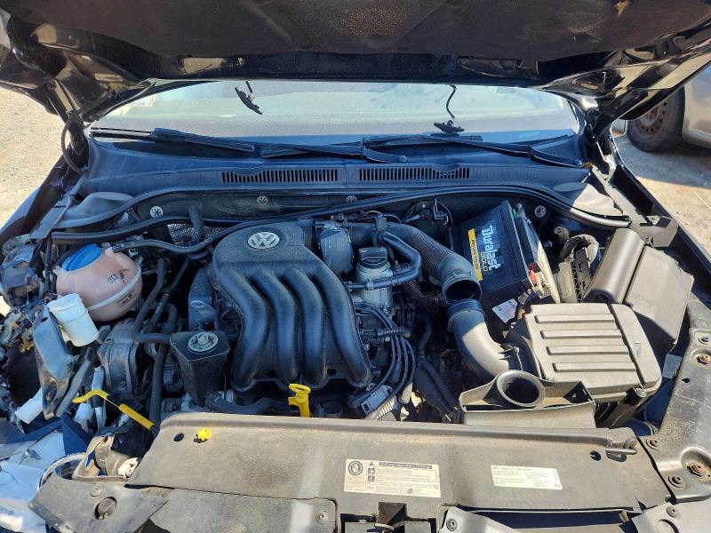 59613556 :رقم المزاد ، 3VW2K7AJ5FM242286 vin ، 2015 Volkswagen Jetta مزاد بيع