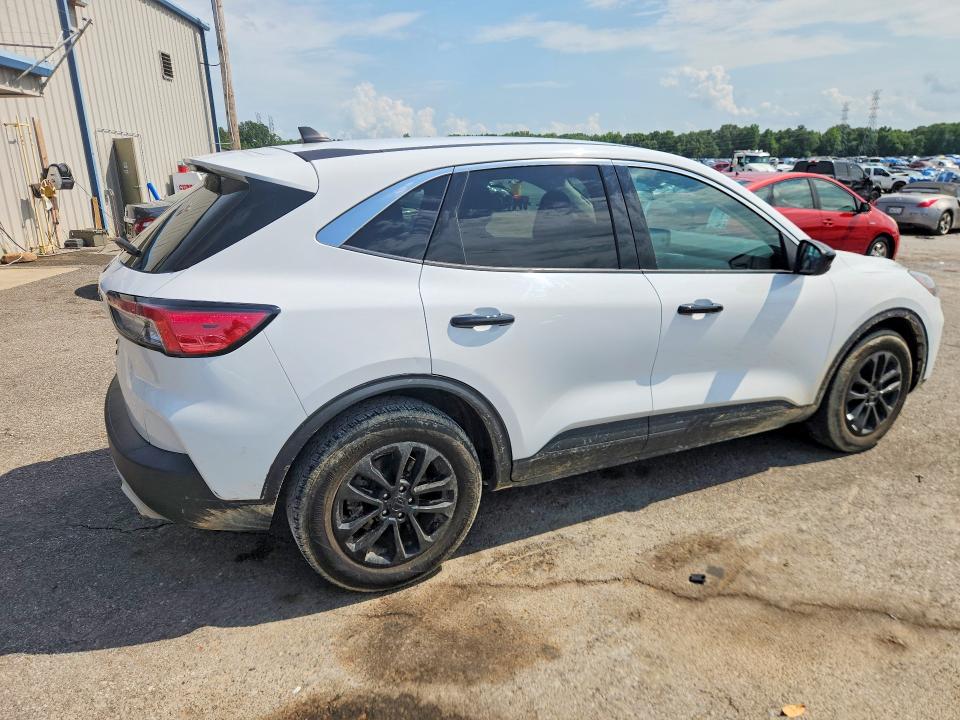 60598456 :رقم المزاد ، 1FMCU0G67NUA49249 vin ، 2022 Ford Escape مزاد بيع