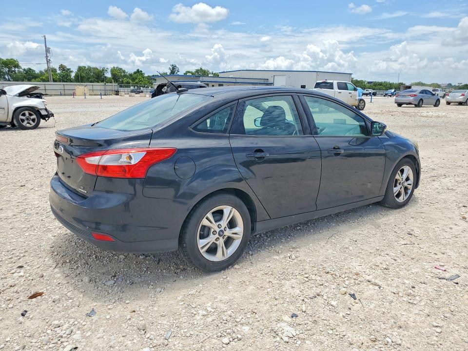 2014 Ford Focus მანქანა იყიდება აუქციონზე, vin: 1FADP3F27EL117335, აუქციონის ნომერი: 60693226