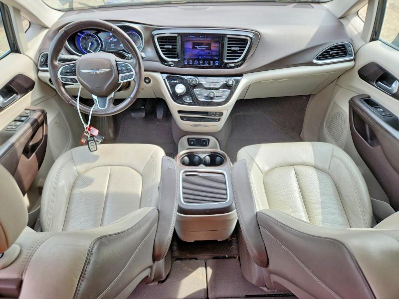 63190576 :رقم المزاد ، 2C4RC1EG9HR578335 vin ، 2017 Chrysler Pacifica مزاد بيع