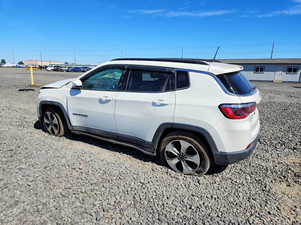60490846 :رقم المزاد ، 3C4NJCBB3JT134282 vin ، 2018 Jeep Compass مزاد بيع