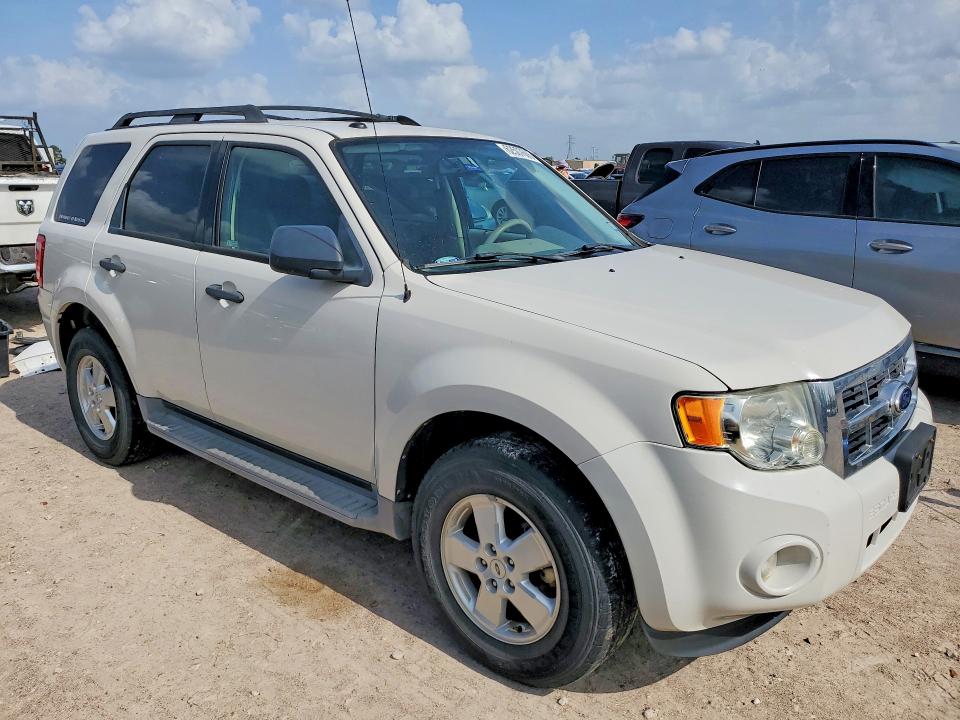 Продаж на аукціоні авто 2010 Ford Escape, vin: 1FMCU0D79AKB24682, номер лоту: 62507606