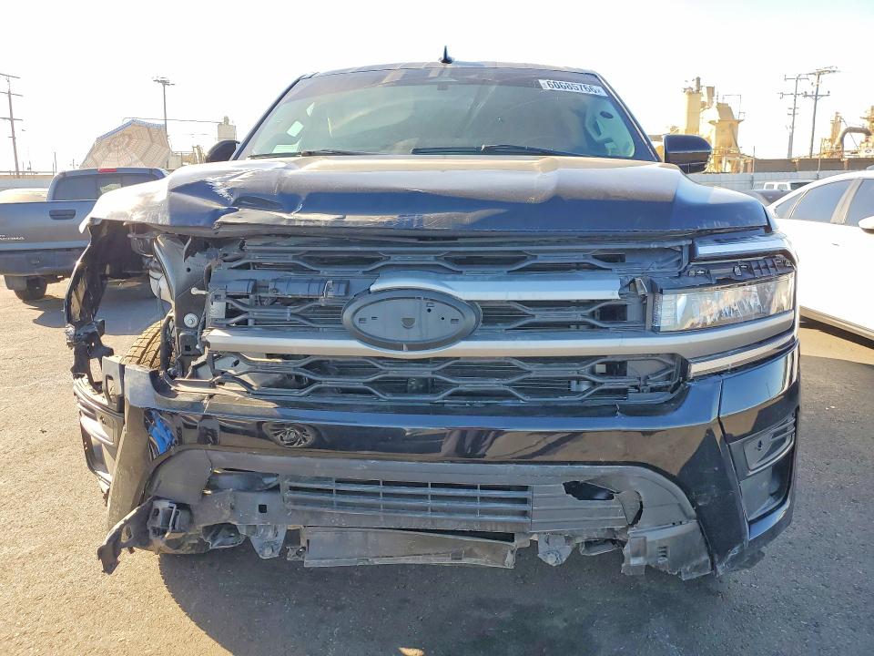 2024 Ford Expedition მანქანა იყიდება აუქციონზე, vin: 1FMJU1G88REB08646, აუქციონის ნომერი: 60685766