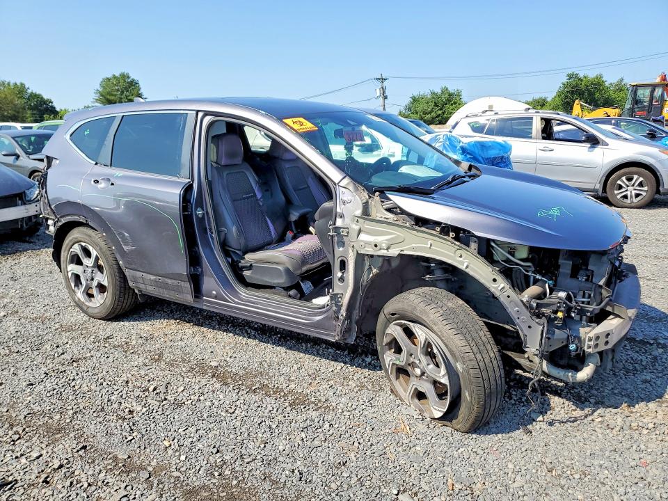 62223566 :رقم المزاد ، 7FARW2H52JE067515 vin ، 2018 Honda Cr-v مزاد بيع