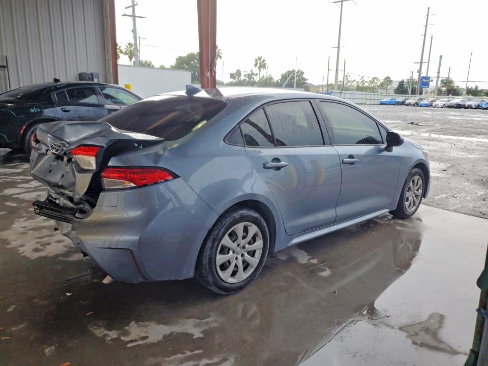 Продажа на аукционе авто 2021 Toyota Corolla, vin: JTDEPMAE2MJ176888, номер лота: 63423486