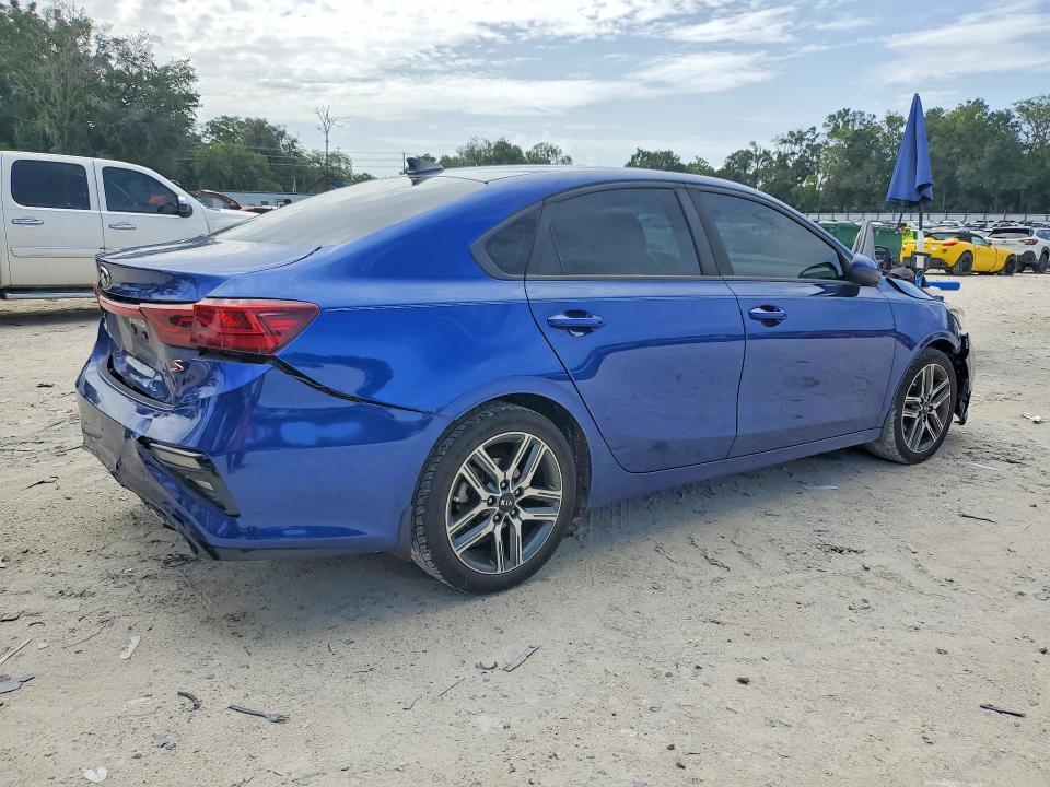 2019 Kia Forte მანქანა იყიდება აუქციონზე, vin: 3KPF34AD3KE015306, აუქციონის ნომერი: 60843456