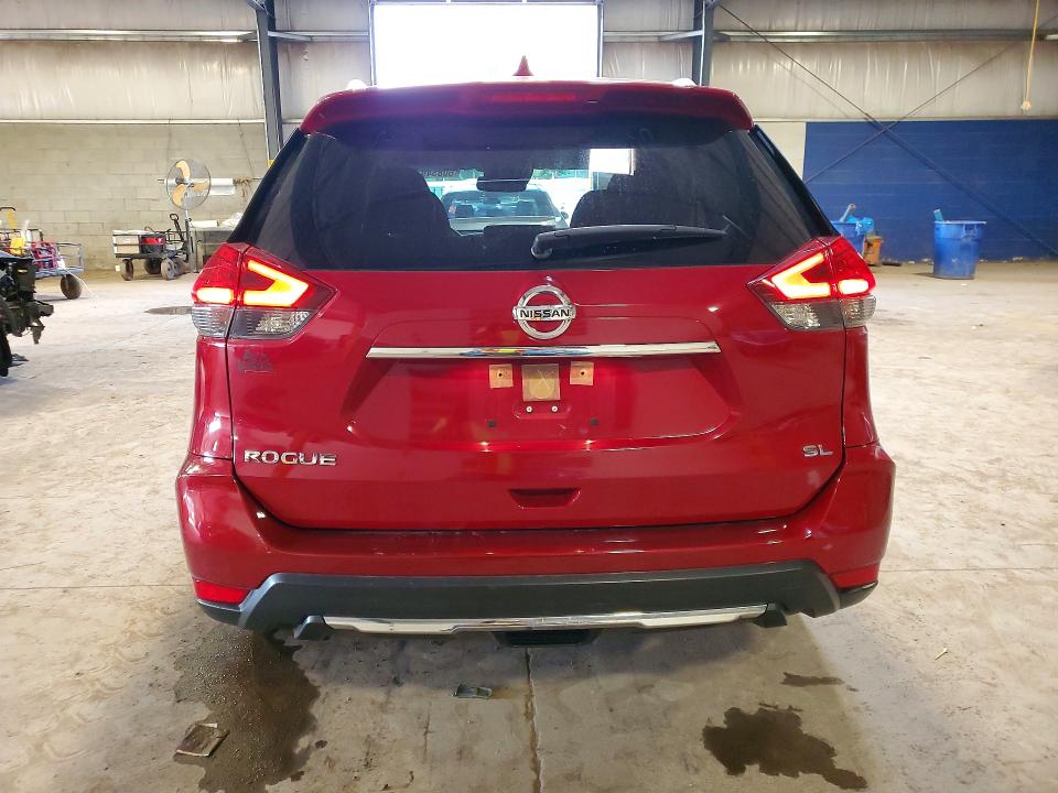 60854976 :رقم المزاد ، JN8AT2MT4HW384289 vin ، 2017 Nissan Rogue مزاد بيع