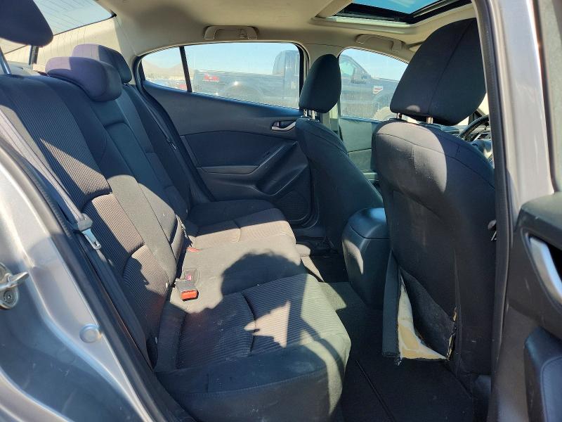 62004256 :رقم المزاد ، JM1BM1V7XE1138073 vin ، 2014 Mazda 3 مزاد بيع