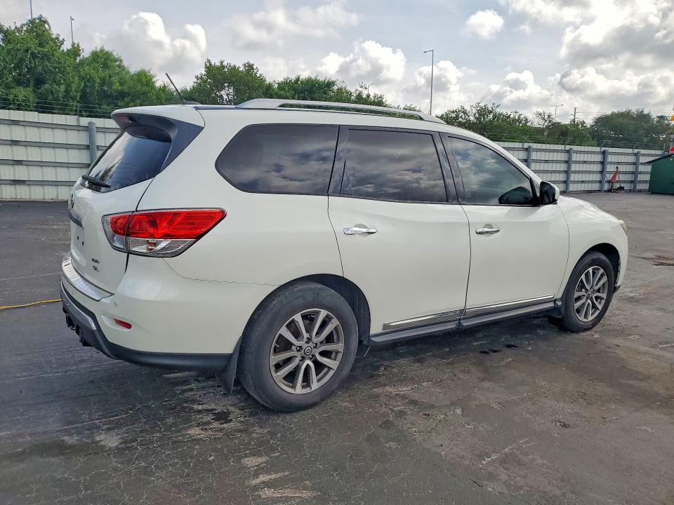 Продажа на аукционе авто 2016 Nissan Pathfinder, vin: 5N1AR2MM2GC637656, номер лота: 62480156