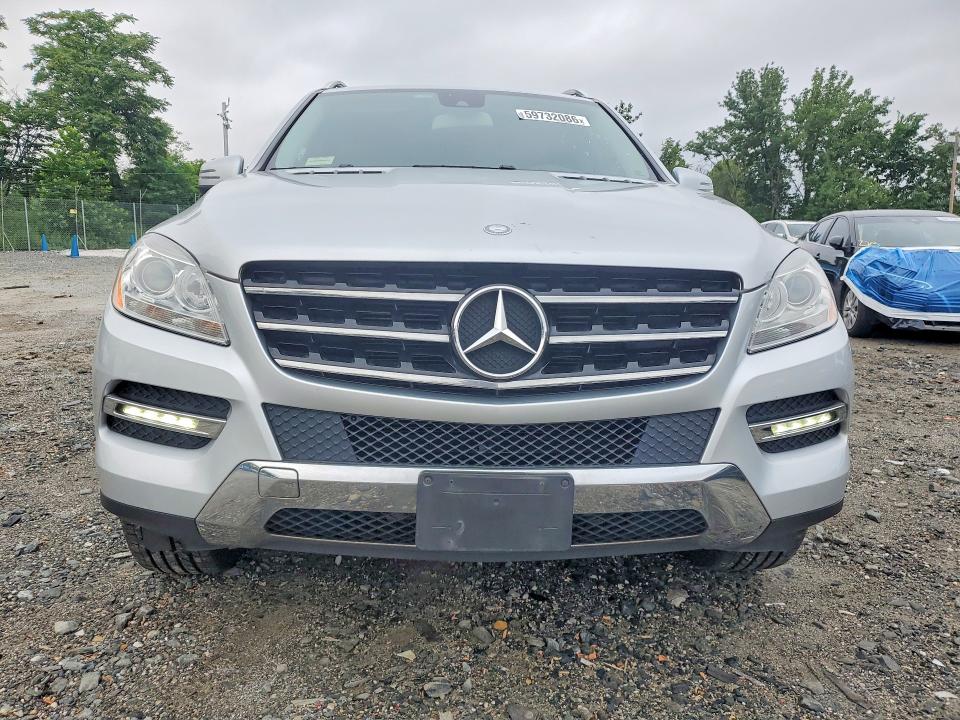 2015 Mercedes-benz Ml მანქანა იყიდება აუქციონზე, vin: 4JGDA5HB1FA471266, აუქციონის ნომერი: 59732086