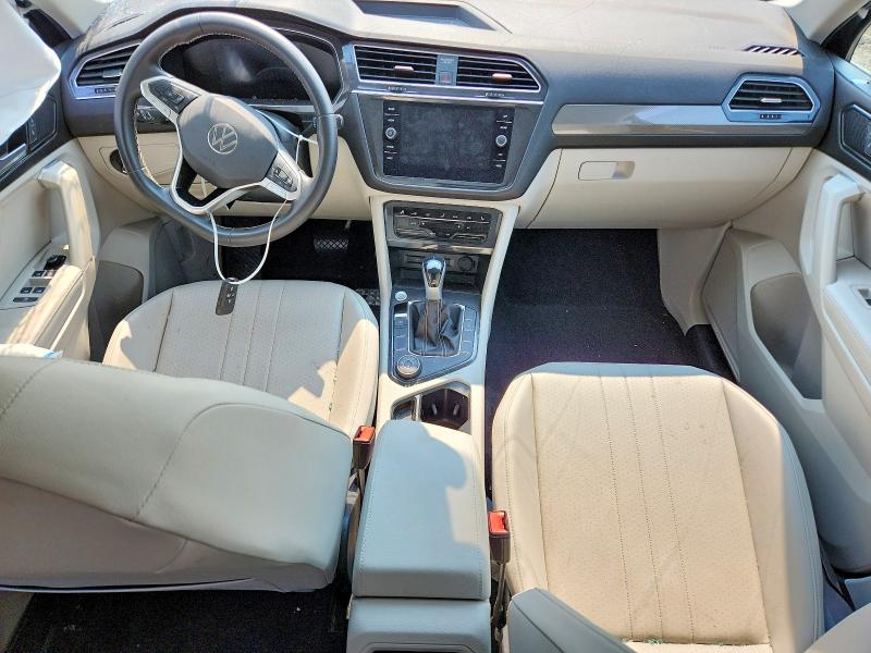 Продажа на аукционе авто 2023 Volkswagen Tiguan, vin: 3VVMB7AX5PM104119, номер лота: 62155786