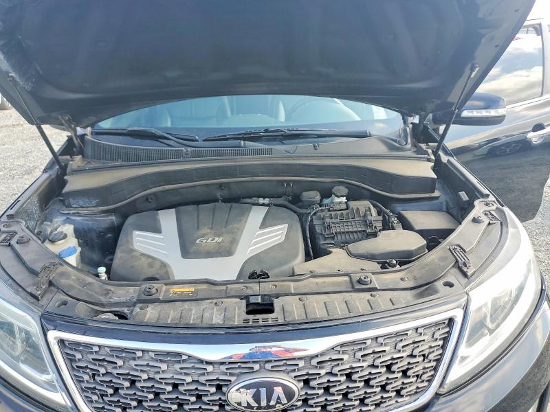 60563236 :رقم المزاد ، 5XYKW4A74EG528149 vin ، 2014 Kia Sorento مزاد بيع