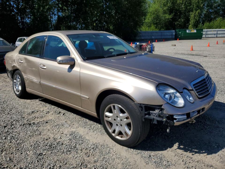 Продаж на аукціоні авто 2004 Mercedes-benz E, vin: WDBUF65JX4A440228, номер лоту: 63233496