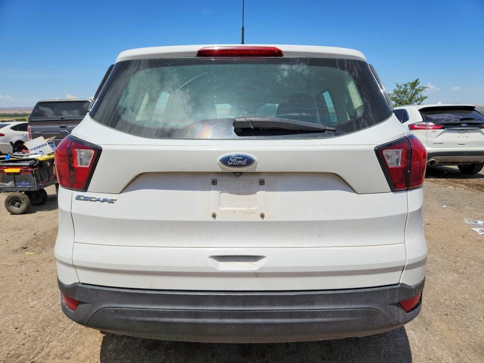2019 Ford Escape მანქანა იყიდება აუქციონზე, vin: 1FMCU0F72KUA19291, აუქციონის ნომერი: 58203476