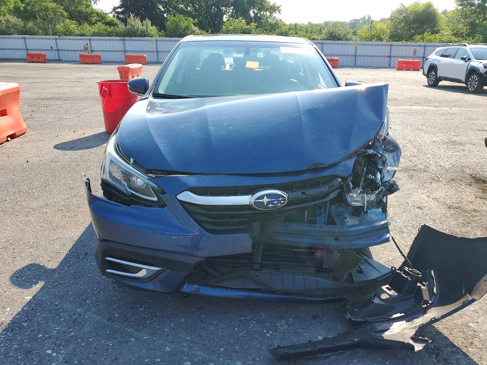 60947236 :رقم المزاد ، 4S3BWAN66M3006688 vin ، 2021 Subaru Legacy مزاد بيع